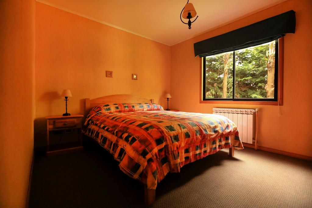 Hotel Y Cabanas Patagonia Green Puerto Aysen Zimmer foto