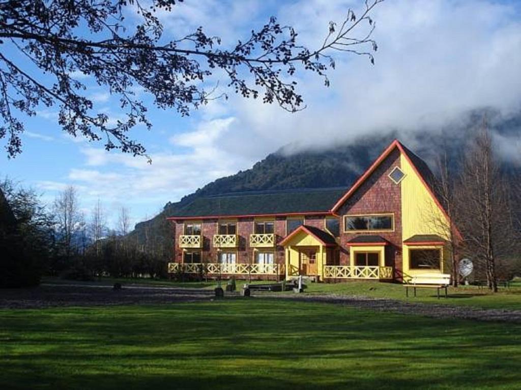 Hotel Y Cabanas Patagonia Green Puerto Aysen Exterior foto